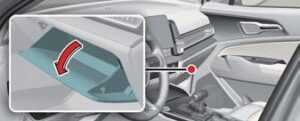 Kia Sportage PHEV 2023 Front Glass Heater, Storage Compartment and Interior Features User Guide-04