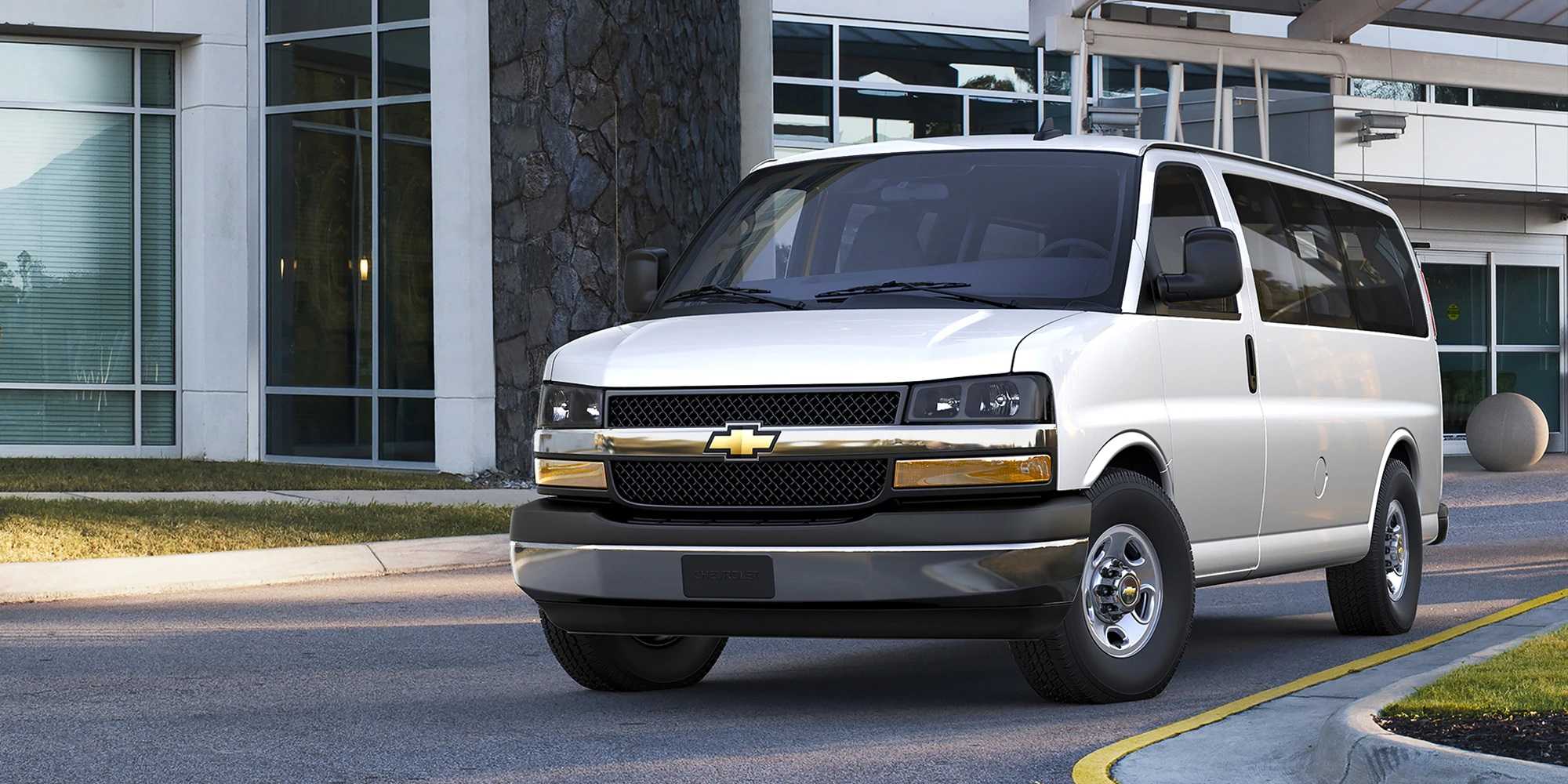 Chevrolet Express EUV 2023 feature