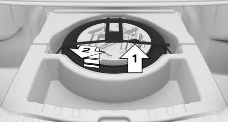 BMW 3 Series 2020-2023 Removing the Emergency Wheel User Manual 01