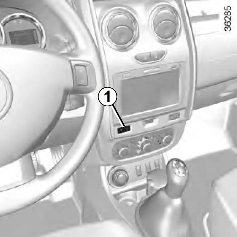 Dacia Duster 2022 Engine and Cruise Control 014