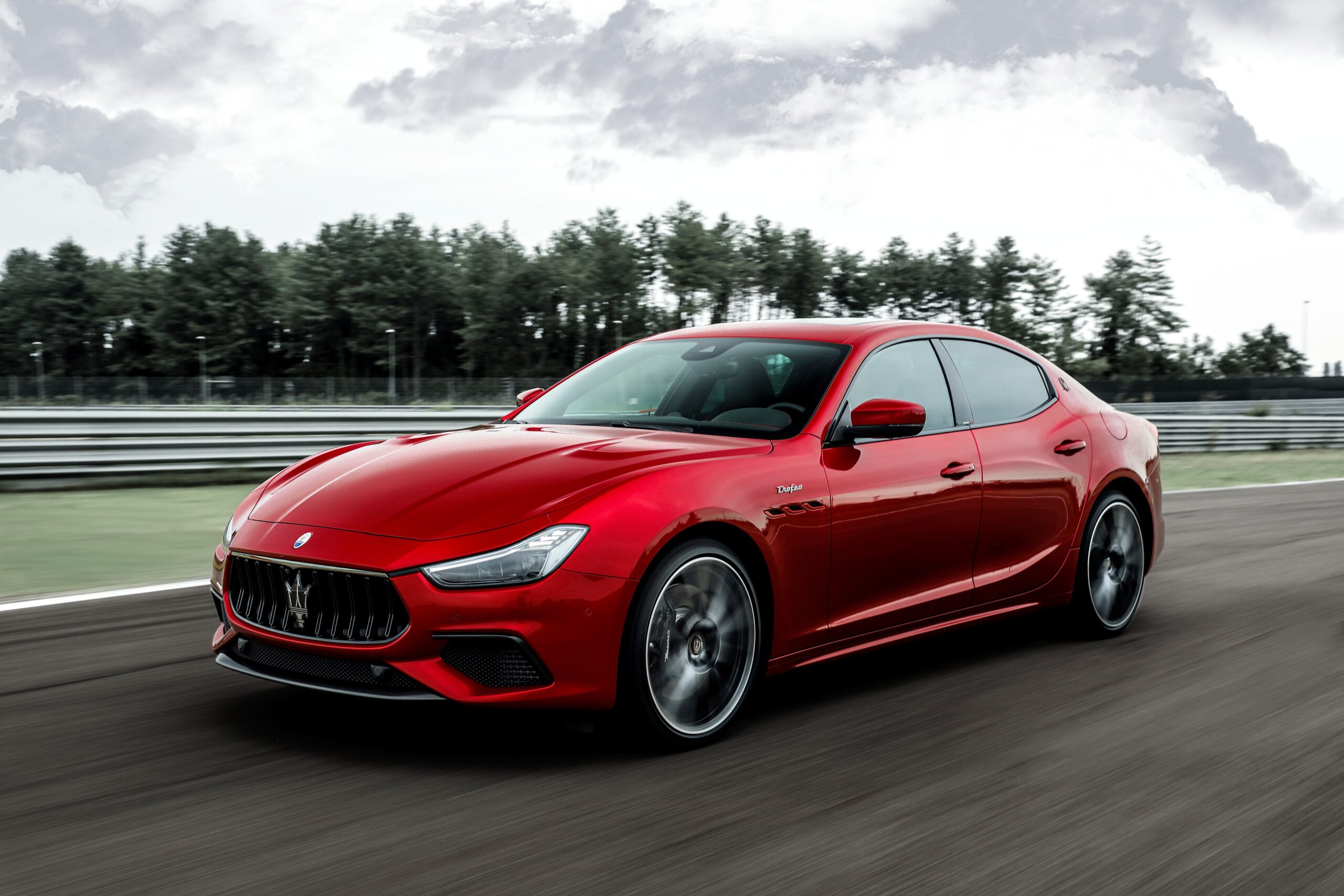 Maserati Ghibli 2021-featured