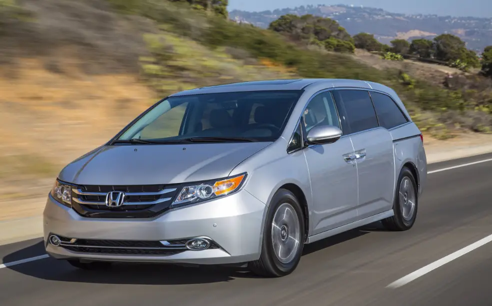 2015 Honda Odyssey Featured