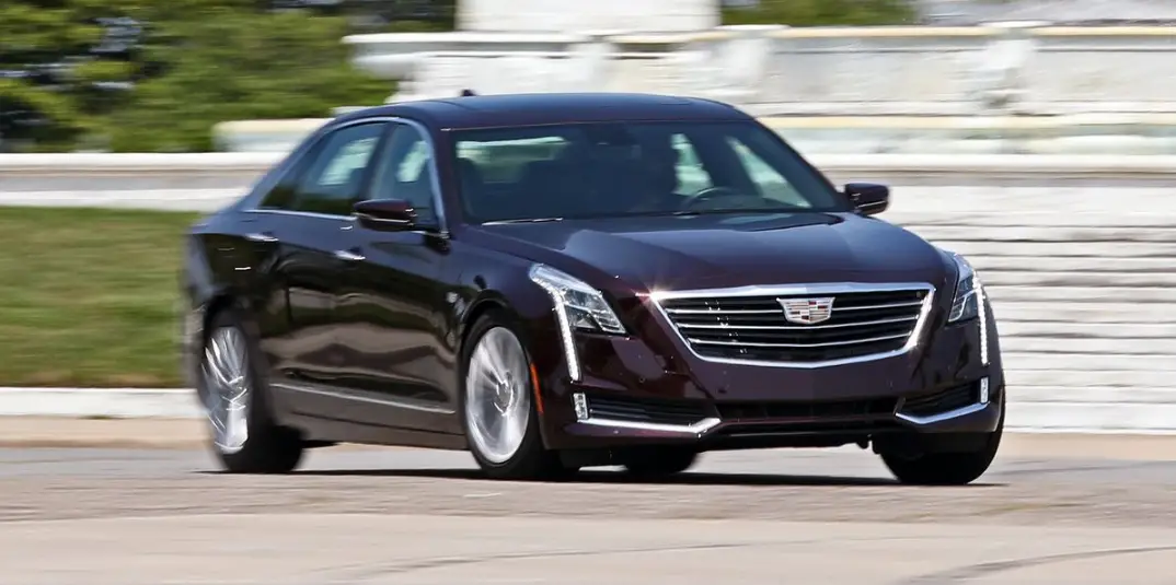 2017-Cadillac-CT6-featured
