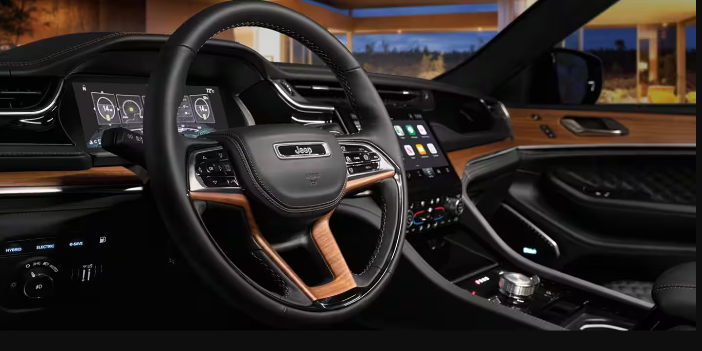 2023-Jeep-Grand-Cherokee-Specs-Price-Features-Milage-(brochure)-Interior