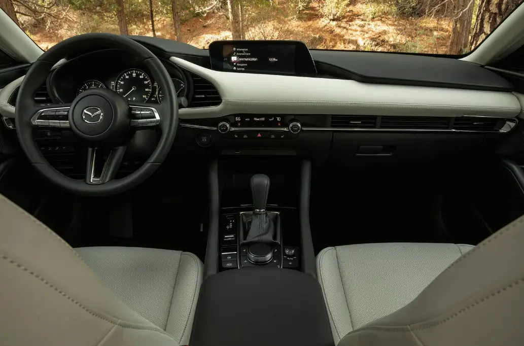 2023-2024-Mazda-3-Specs-Price-Features-Mileage-(Brochure)-Interior