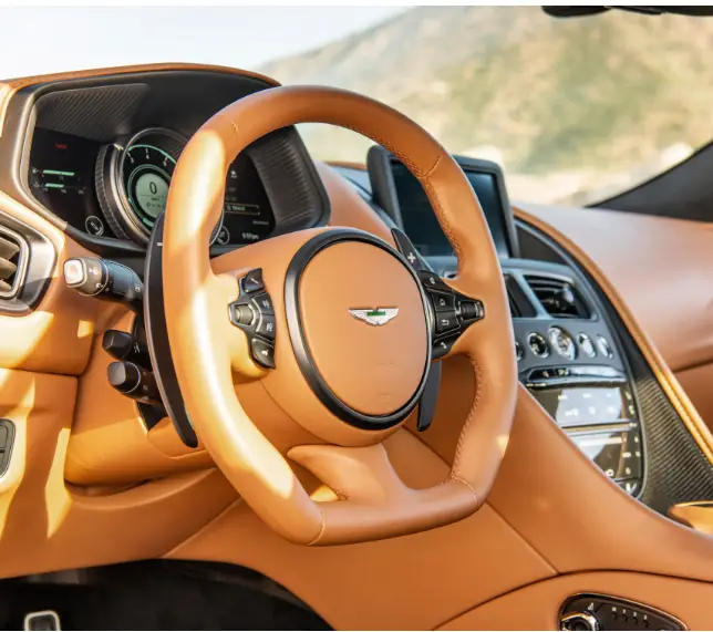 Aston-Martin-DB11-steering