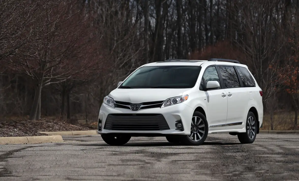2019 Toyota Sienna Owner's Manual-FEATURE