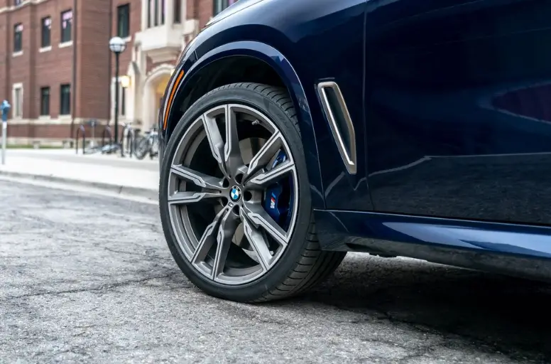 2023 BMW X5 Specs, Price, Features, Mileage (brochure)-Wheel 