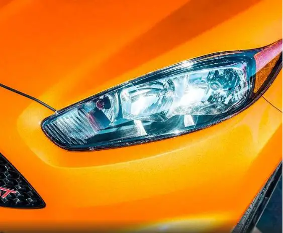 Ford-Fiesta-Headlight