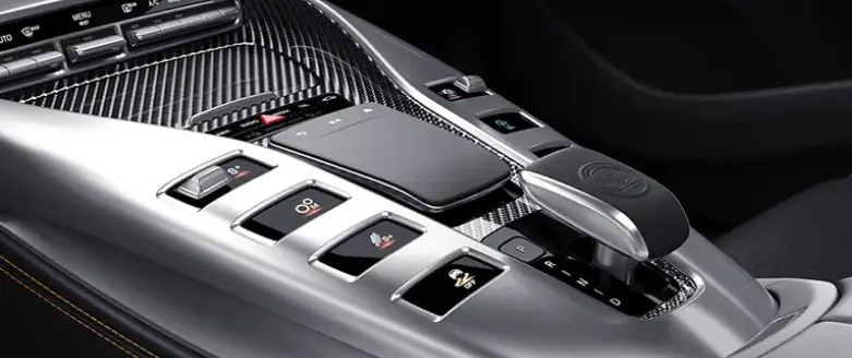 Mercedes-AMG-GT-Coupes-Interior-Gear-shifter