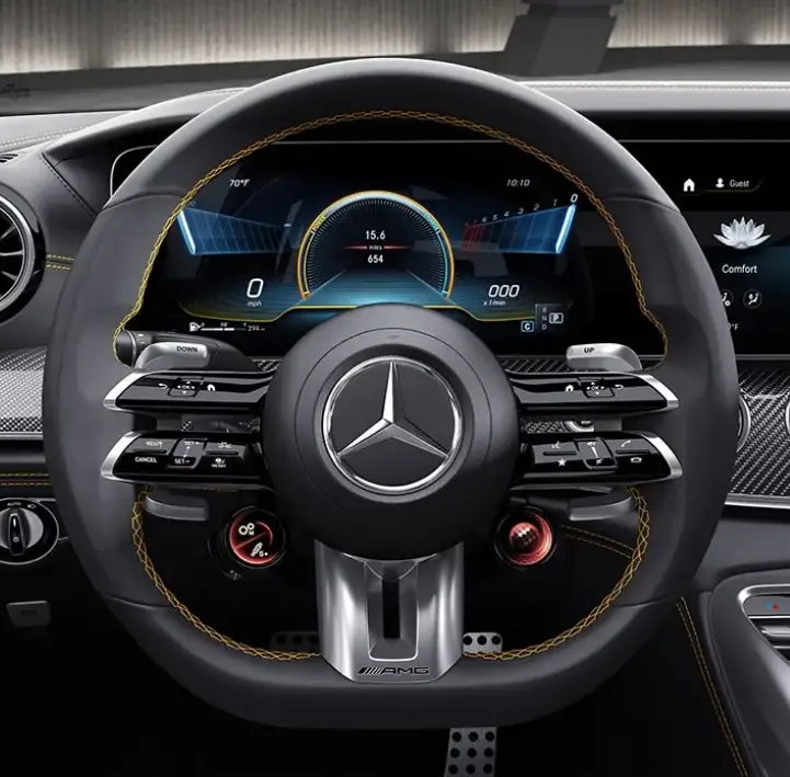 Mercedes-AMG-GT-Coupes-Steering
