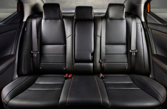 Nissan-Sentra-seats