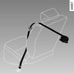 2023 Renault Arkana Seats and Seat Belt (24)