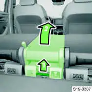 2023 Skoda Karoq Seats and Seat Belt (7)