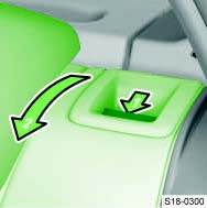 2023 Skoda Karoq Seats and Seat Belt 7