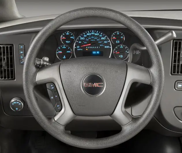 2023-2024-GMC-SAVANA-Specs-Price-Features-Mileage-and-Review-Steering