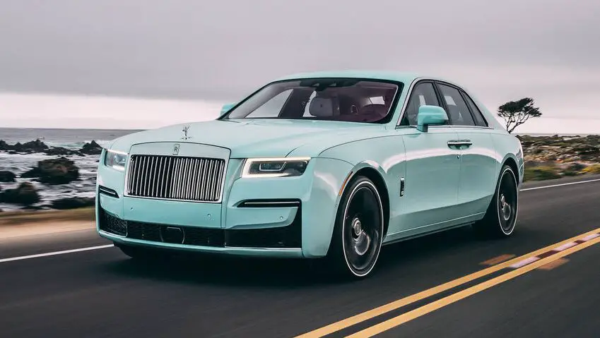2023-Top-3-Best-selling-Rolls-royce-cars-in-USA-Ghost