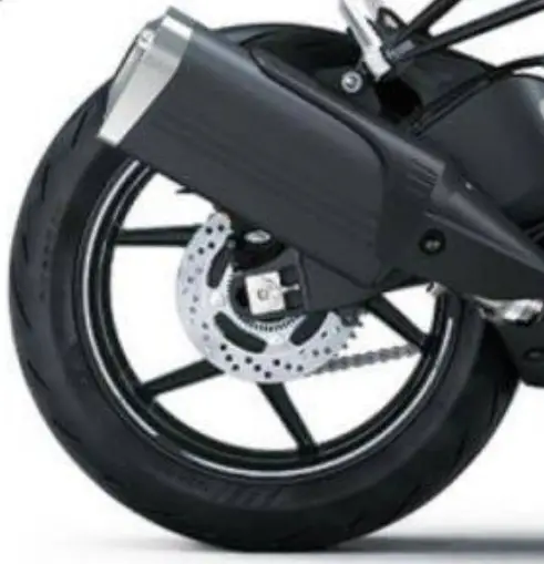 2024-Kawasaki-NINJA®-ZX™-10R-tyre
