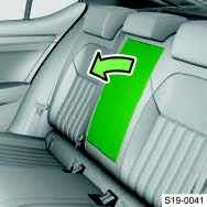 2021-2023 Skoda Superb Seats and Seat Belt (20)