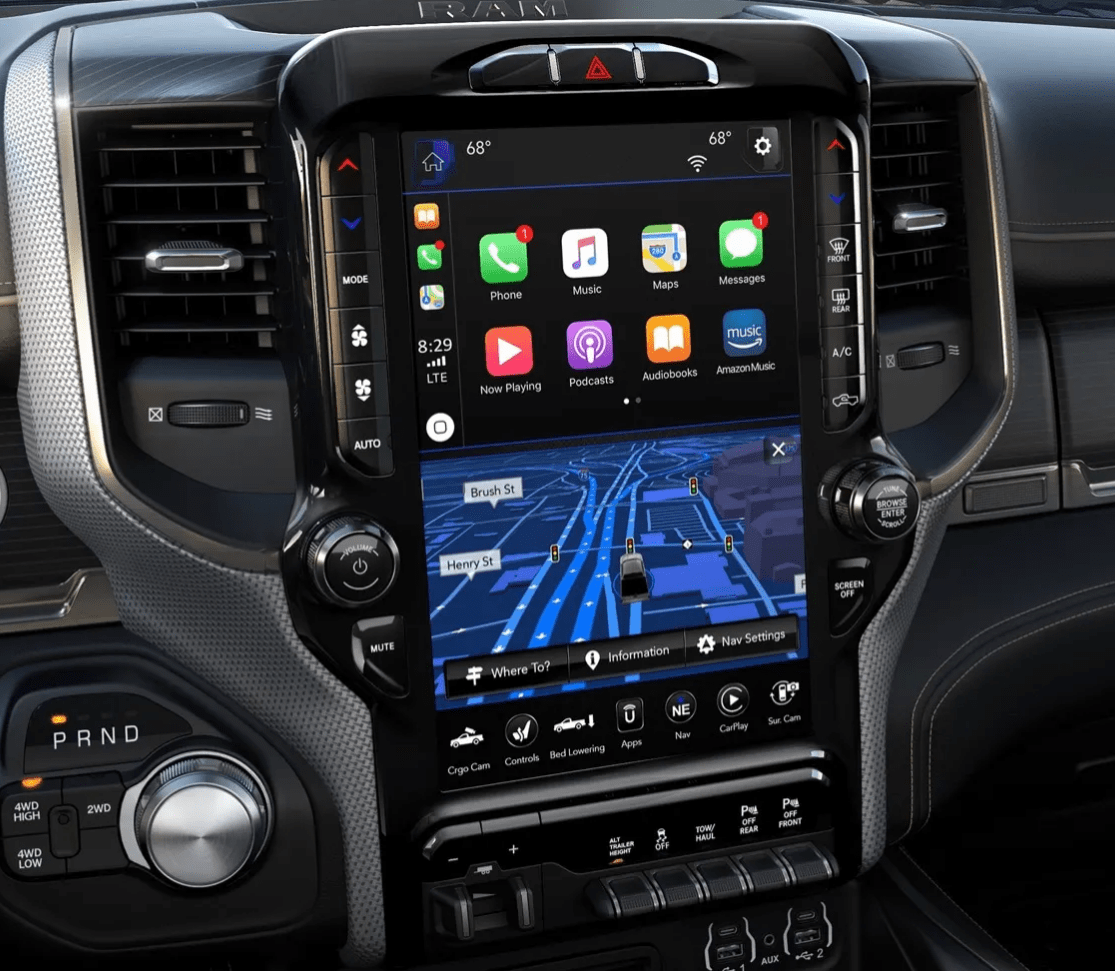 5-Must-Have-Features-in-Family-Cars-for-2023-Advance-Entertainmnet-system