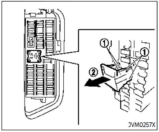2021-Infiniti-Q50-Fuses-and-Fuse-Box-How-to-change-fuse-fig-4