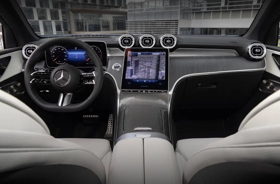 2024-Mercedes-Benz-GLC-Review-Specs-Price-and-Mileage-(Brochure)-Dashboard