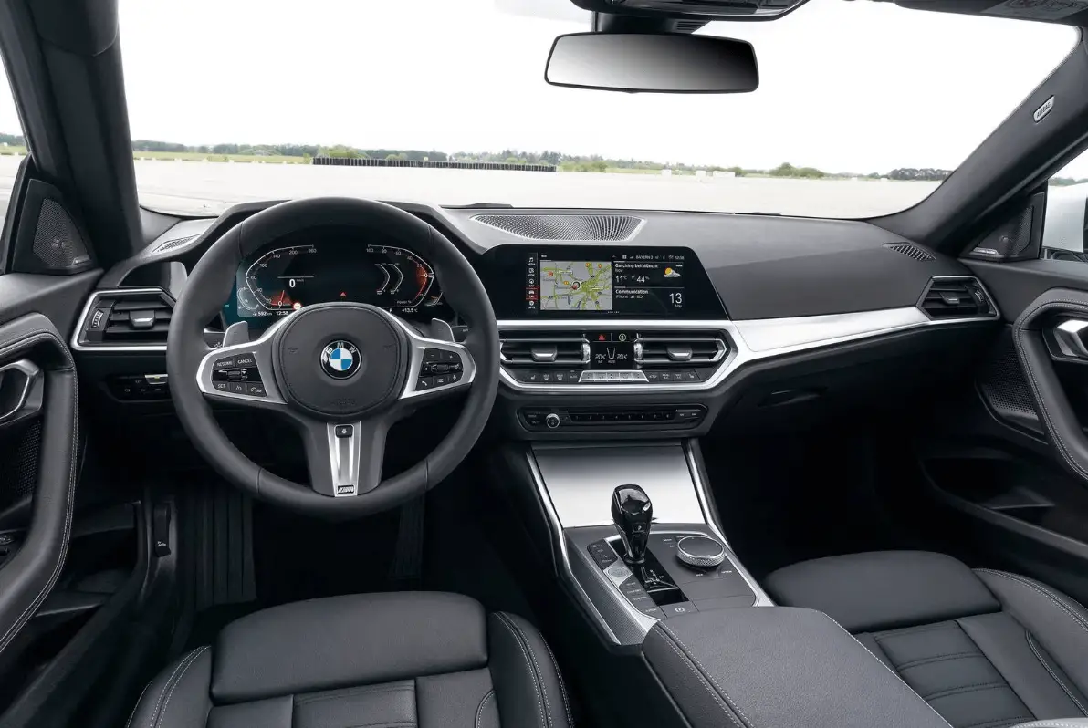 BMW-Top-10-Upcoming-Cars-in-2024-BMW-2-Series-Interior