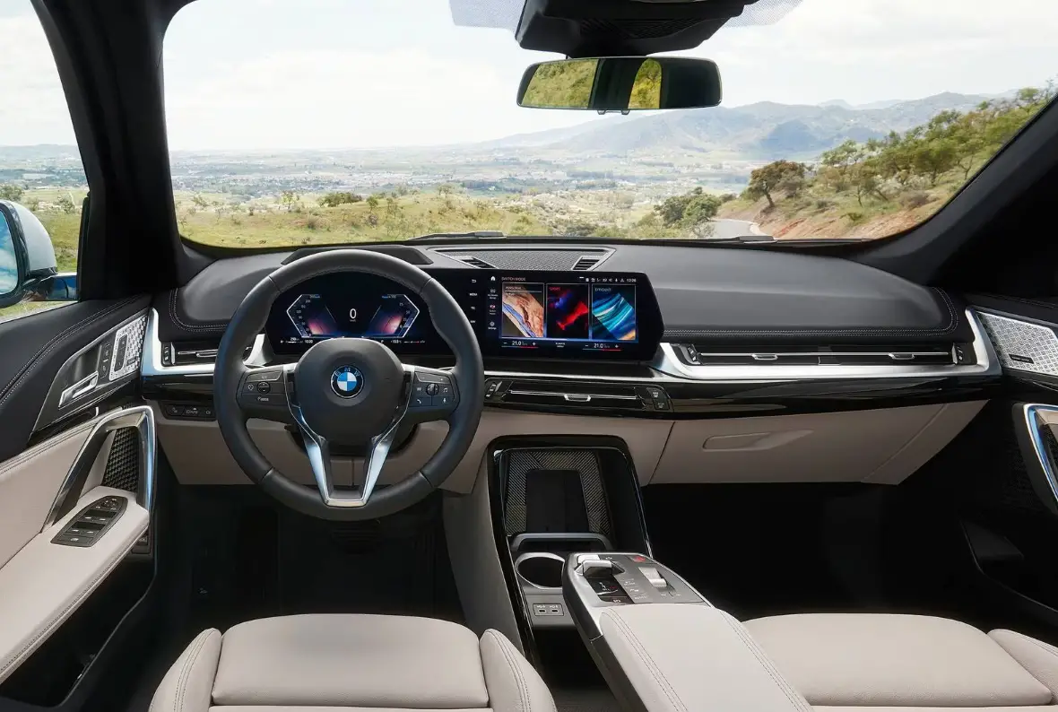 BMW-Top-10-Upcoming-Cars-in-2024-BMW-X1-Interior