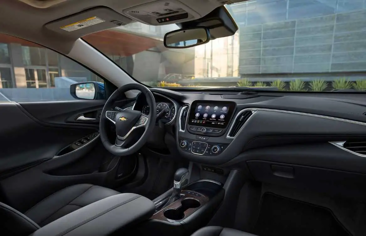 Chevrolet-Top-10-Upcoming-Cars-in-2024-Chevrolet-Malibu-Interior