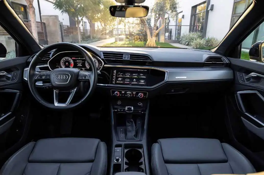 Explore-the-Latest-Audi-Car-Models-of-2024-Audi--Q3-Interior