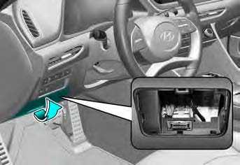 Fuses and fuse box 2021 Hyundai Sonata Replacing fuse diagram (2)