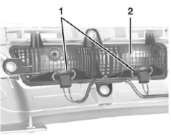 Fuses box Diagram 2018 Cadillac XTS Replacing a blown fuse (1)