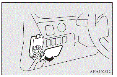 2019 Mitsubishi L200 Fuse block location 01