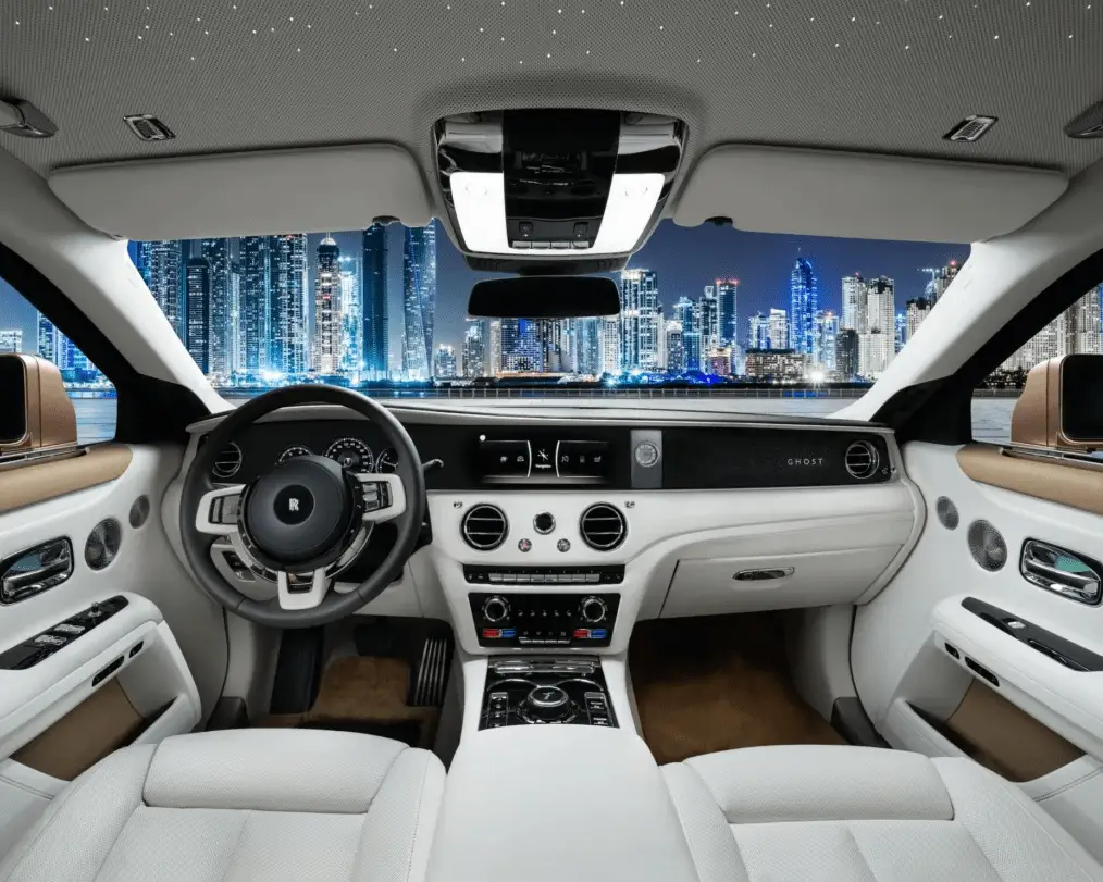 2024-Choose-the-Right-Sedan-in-Australia-Rolls-Royce-Phantom-interior
