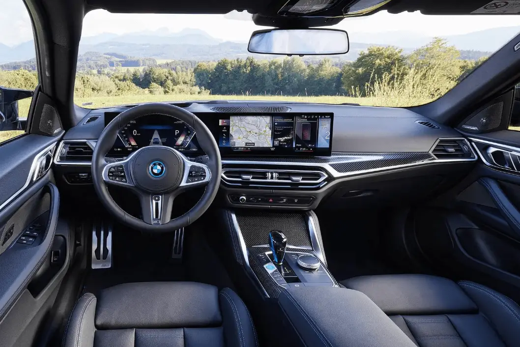 2024-Latest-Sedan-Cars-Set-to-Hit-the-UK-Market-BMW-i4-interior