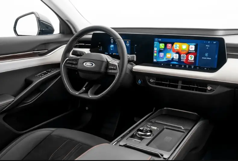 Best-Experience-with-2024-Sedan-in-Saudi-Arabia-2024-Ford-Taurus-Interior