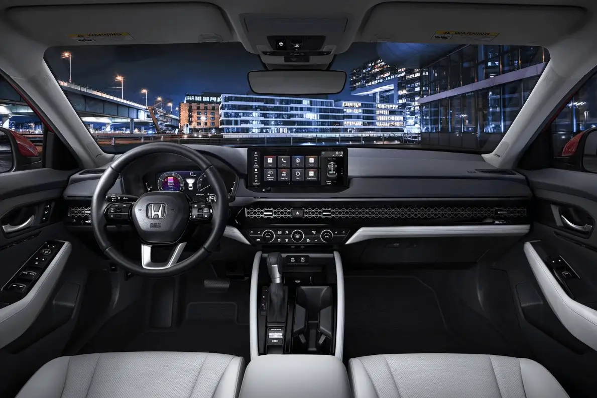 Best-Experience-with-2024-Sedan-in-Saudi-Arabia-2024-Honda-Accord-Interior 
