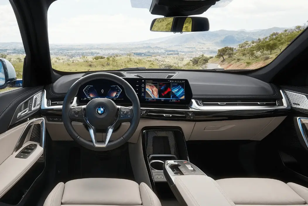 Explore-the-Top-10-SUVs-in-Germany-by-2024-BMW-X1-Interior