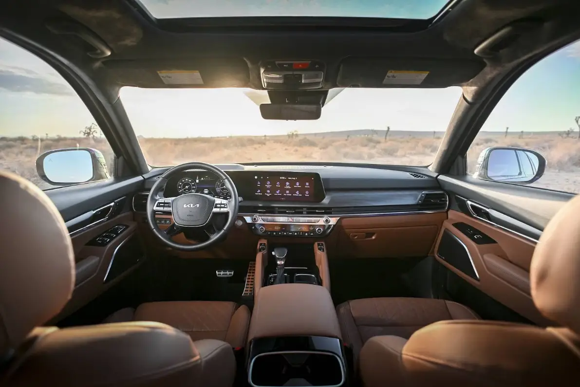Kia-Upcoming-Cars-of-2024-in-this-year-Telluride-Interior