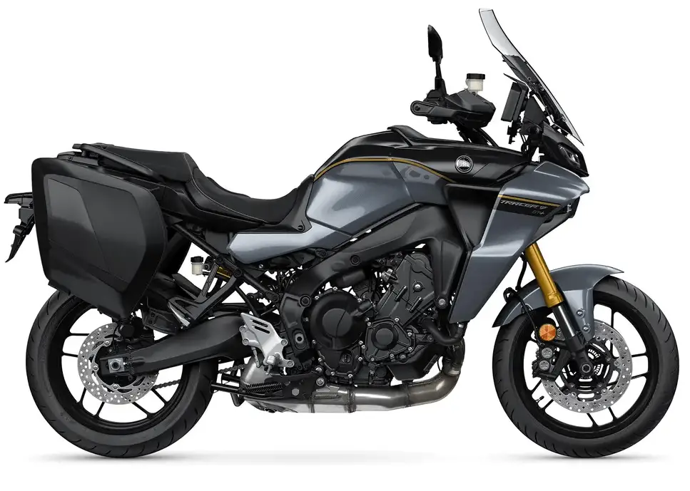Top-10-Upcoming-Yamaha-Heavybikes-in-2024-Yamaha-TRACER-9-GT+